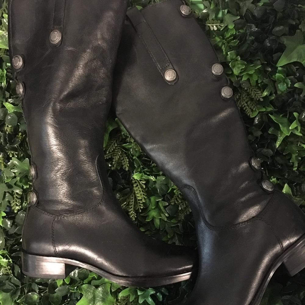 Arturo Chiang Black Leather Boots - Picture 7 of 10